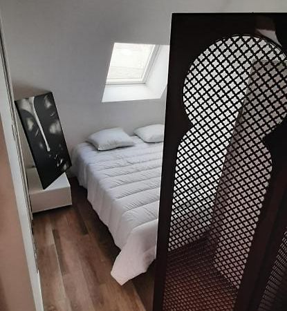 Appartement Charmant Studio au cœur de SENS Extérieur photo