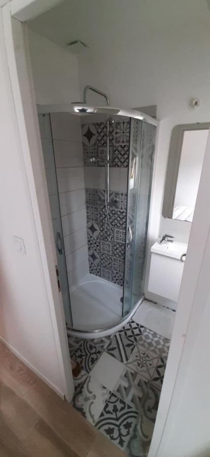 Appartement Charmant Studio au cœur de SENS Extérieur photo